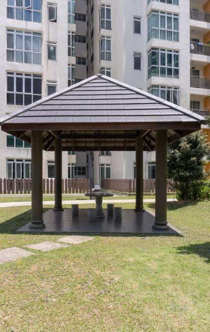 Apartment Ksl A 3r3b 1-5pax #daya#austin#ikea#aeon